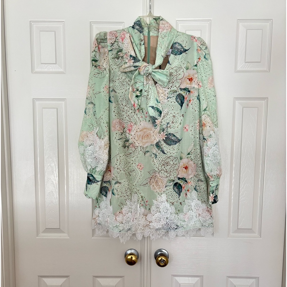 Elliatt Dress - Picture 2 of 6